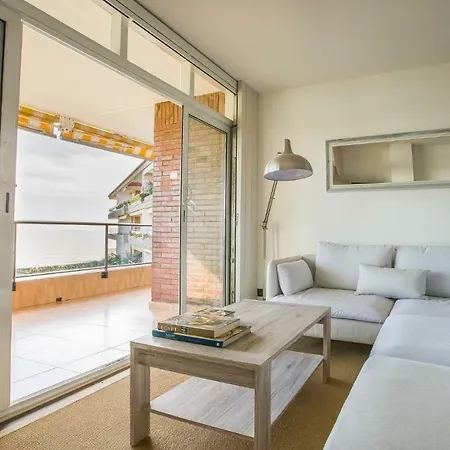 Gava4 Beachfront Barcelona * Gavà