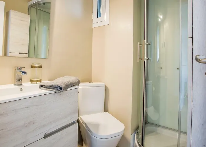 Gava4 Beachfront Barcelona * Хава