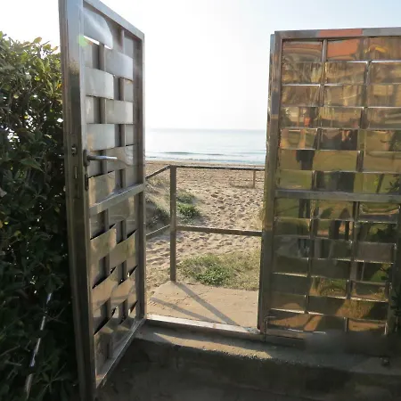 Gava4 Beachfront Barcelona Apartamento