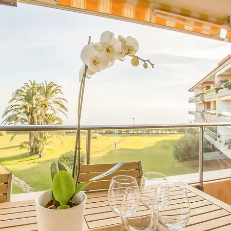 Gava4 Beachfront Barcelona 公寓 加瓦