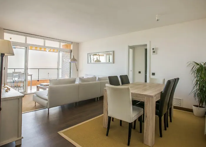公寓 Gava4 Beachfront Barcelona *